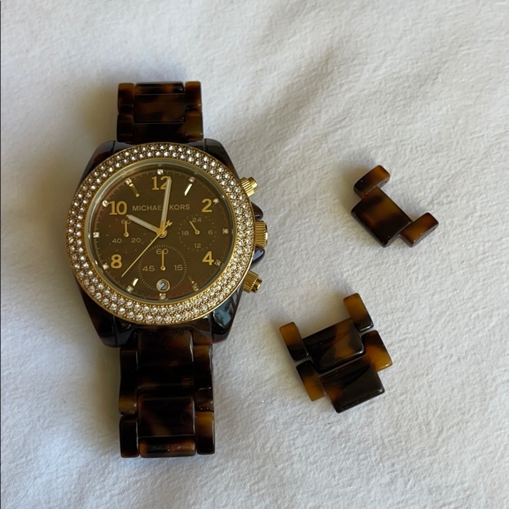 Watch - Picture 4 of 4